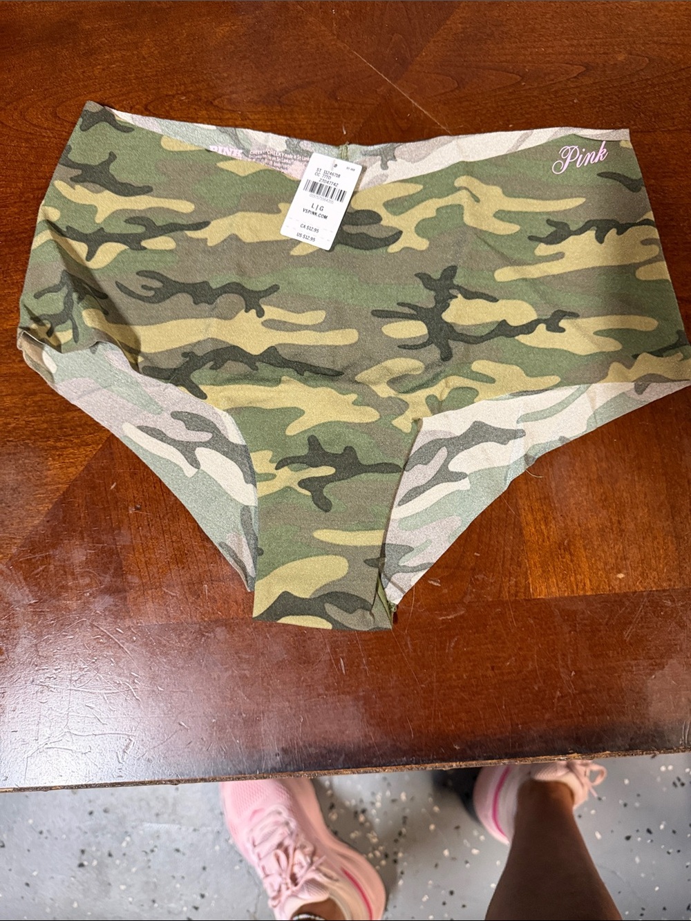 4 pair of BNWT Pink (Victoria Secret) panties